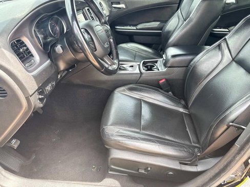 Used 2022 Dodge Charger SXT w/ Leather Interior Group image 10