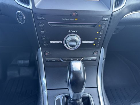 Used 2017 Ford Edge Titanium w/ Technology Package image 24