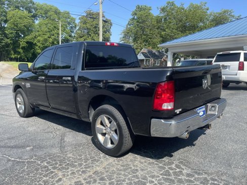 Used 2022 RAM 1500 Tradesman w/ Tradesman SXT Package image 3
