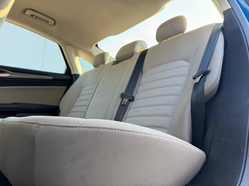 Used 2017 Ford Fusion S image 9