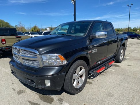 Used 2018 RAM 1500 SLT image 5
