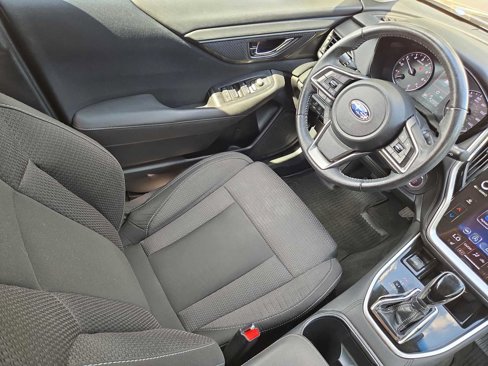 Used 2022 Subaru Outback Premium image 16