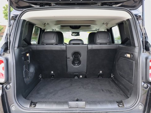 Used 2017 Jeep Renegade Limited image 10