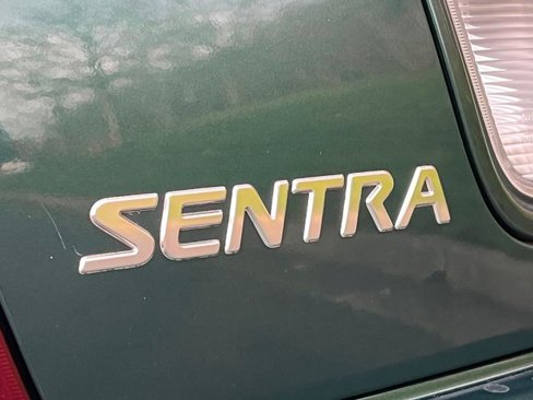 Used 2001 Nissan Sentra GXE image 12