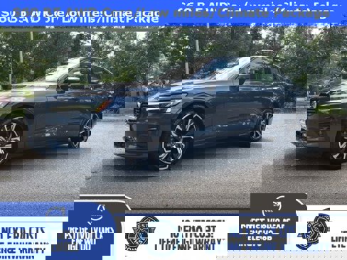 Certified 2025 Volvo S60 B5 Core image 1