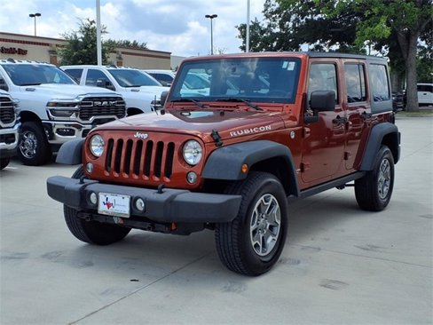 Used 2014 Jeep Wrangler Unlimited Rubicon w/ Connectivity Group image 9