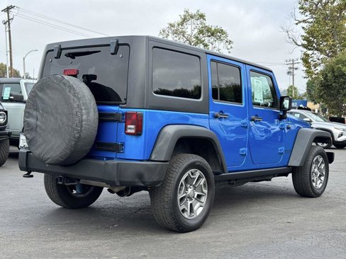 Used 2015 Jeep Wrangler Unlimited Rubicon w/ Connectivity Group image 10