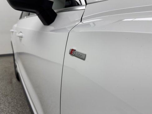 Used 2022 Audi Q3 2.0T Premium image 15