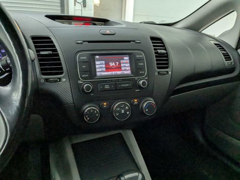 Used 2014 Kia Forte EX w/ EX Premium Package image 28