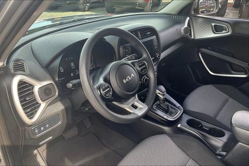 Used 2024 Kia Soul LX w/ Option Group 015 image 13