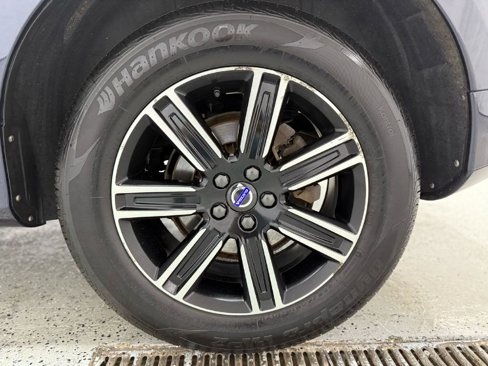 Used 2017 Volvo XC60 T5 Dynamic w/ Preferred Option Package image 38