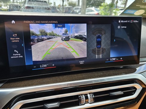 Certified 2024 BMW 330i Sedan w/ Premium Package image 35