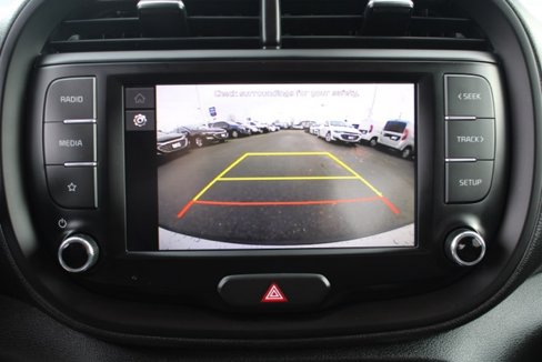 Used 2023 Kia Soul LX image 19