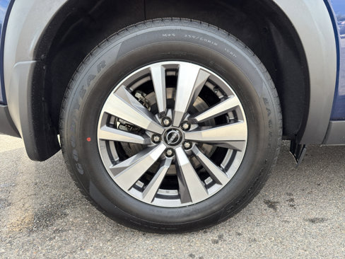 Used 2022 Nissan Pathfinder SL image 9