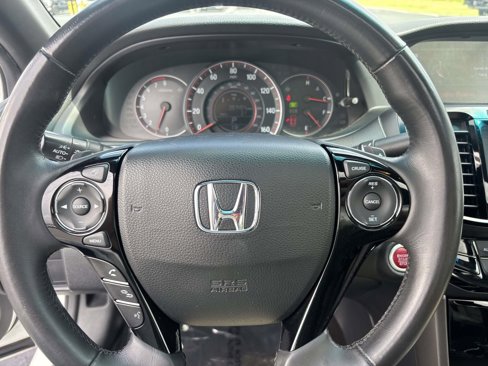 Used 2016 Honda Accord EX-L image 18