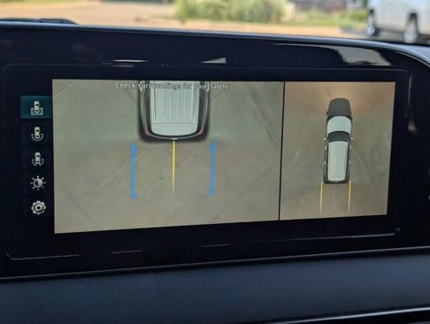 Used 2021 Hyundai Palisade Calligraphy image 25