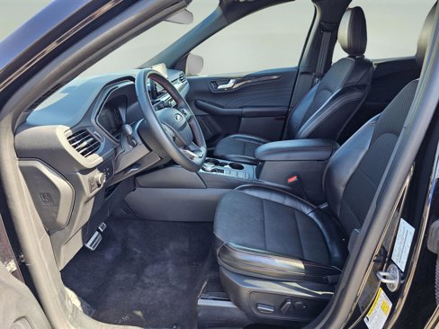 Used 2023 Ford Escape ST-Line image 16