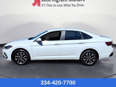 New 2025 Volkswagen Jetta S image 2