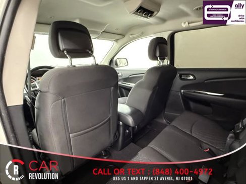 Used 2018 Dodge Journey SE w/ Popular Equipment Group image 39