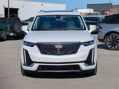 Used 2022 Cadillac XT6 Premium Luxury image 8