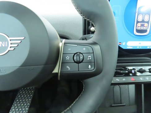 Used 2025 MINI Cooper S image 13