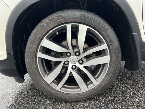 Used 2016 Honda Pilot Touring image 12