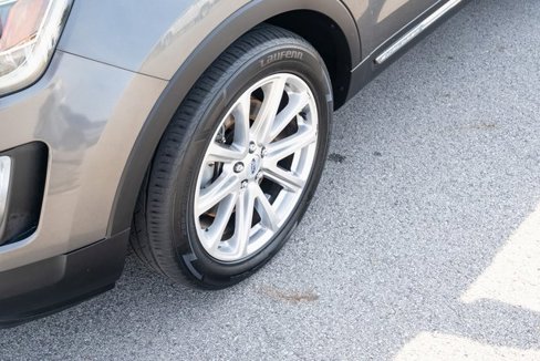 Used 2016 Ford Explorer Limited image 10