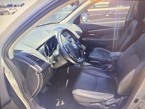 Used 2018 Mitsubishi Outlander Sport LE image 8