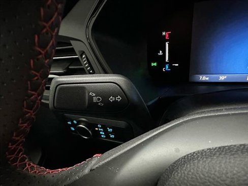 New 2025 Ford Escape ST-Line w/ Equipment Group 301A image 39