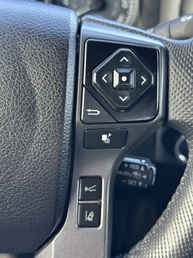 Used 2021 Toyota Tacoma TRD Off-Road w/ Technology Package image 38