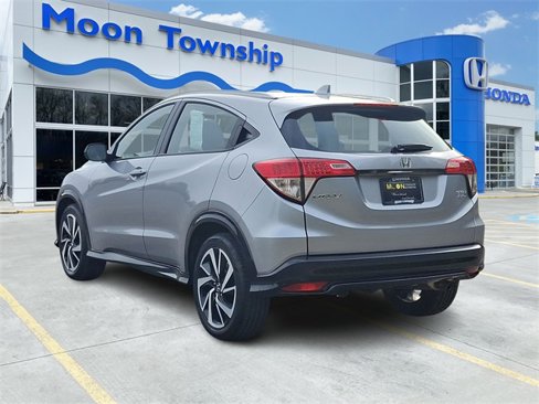 Used 2019 Honda HR-V Sport image 4