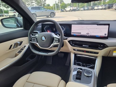 New 2025 BMW 330i Sedan w/ Convenience Package image 16