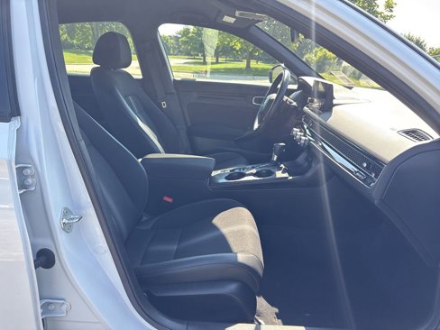 Used 2023 Honda Civic Sport image 25