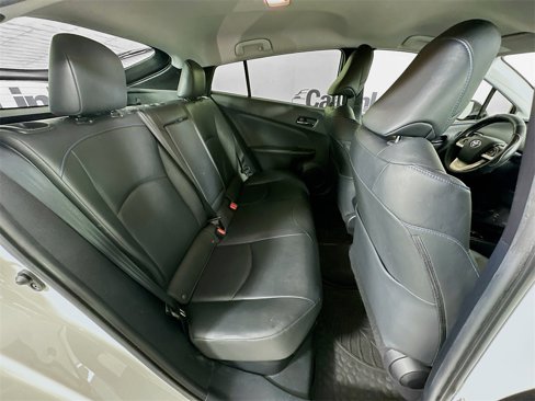 Used 2017 Toyota Prius Four Touring image 25