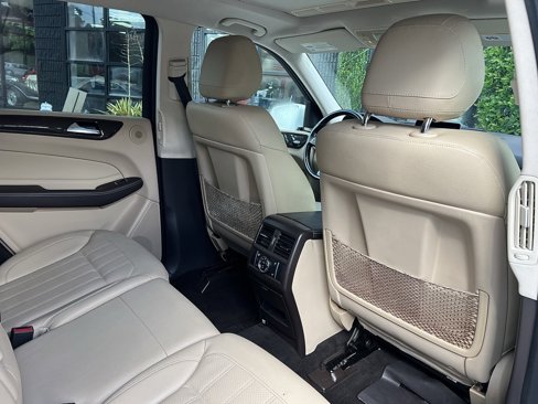 Used 2017 Mercedes-Benz GLE 350 4MATIC image 32