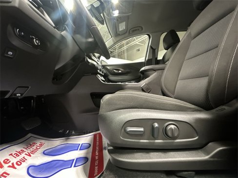Certified 2024 GMC Terrain SLE w/ Driver Convenience Package image 14
