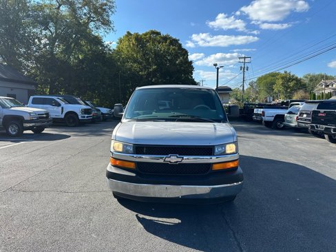 Used 2009 Chevrolet Express 1500 AWD Passenger w/ LT Preferred Equipment Group image 7