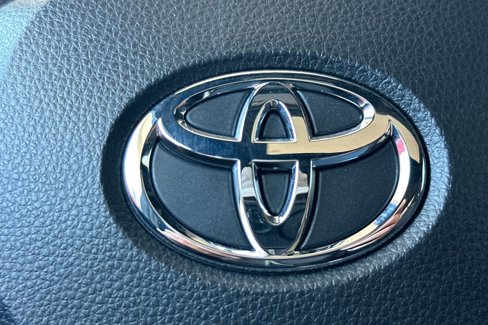 Certified 2022 Toyota Corolla SE image 32