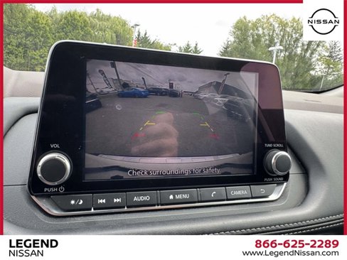 Certified 2022 Nissan Rogue SV image 26
