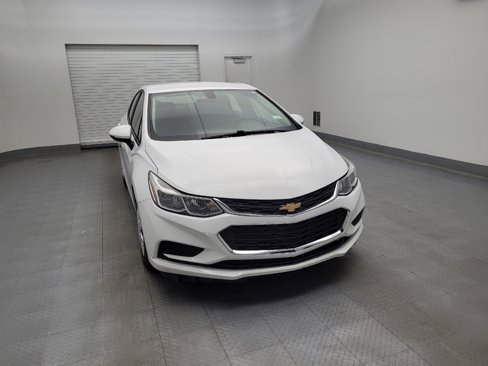 Used 2018 Chevrolet Cruze LS image 14