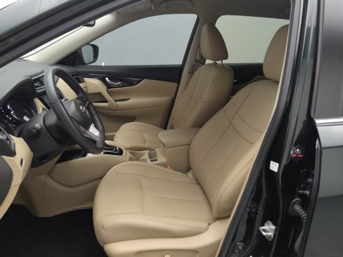 Used 2020 Nissan Rogue SL image 17