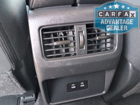 Used 2024 Nissan Rogue SV image 6