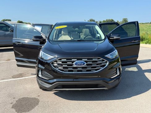 Used 2022 Ford Edge Titanium image 24