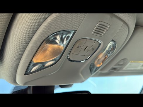 Used 2021 Jeep Compass Limited image 17