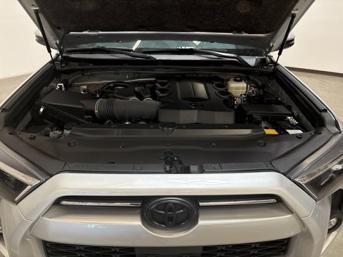 Used 2022 Toyota 4Runner TRD Off-Road Premium image 19