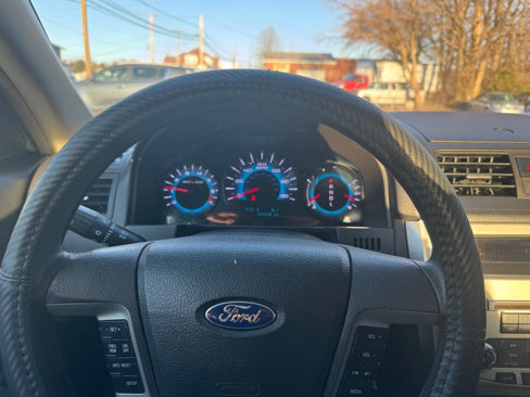 Used 2012 Ford Fusion SE image 21