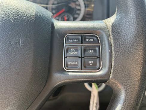 Used 2019 RAM 1500 Classic SLT image 20