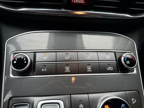 Used 2022 Hyundai Santa Fe SE image 10