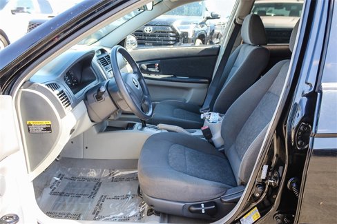 Used 2006 Kia Spectra image 17