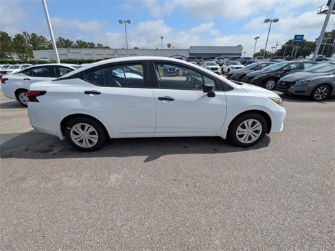 New 2025 Nissan Versa S image 2